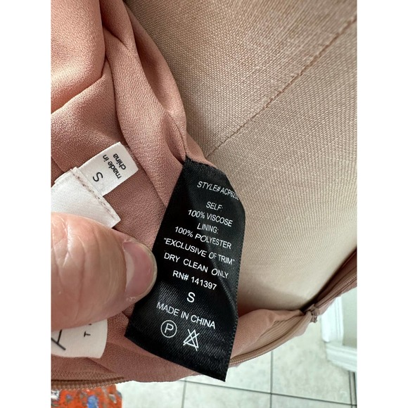 Blush Pink Lace Trim Romper Open Back Tie Spaghetti Strap Cute Casual‎ - Picture 12 of 13